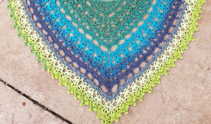 Lovely Shawl Free Crochet Patterns